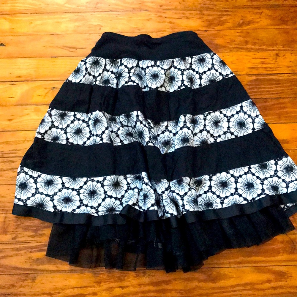Joe Benbasset skirt
